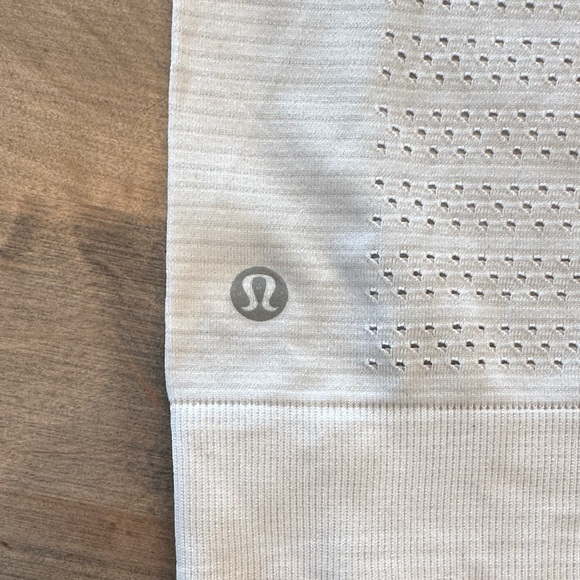 Lululemon Light Grey Tank Top - Picture 2 of 5